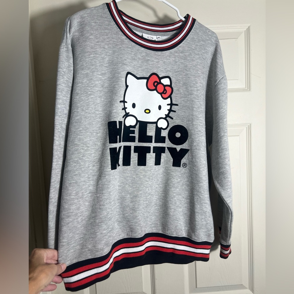 Hello Kitty Gray and Red Collar sweatshirt